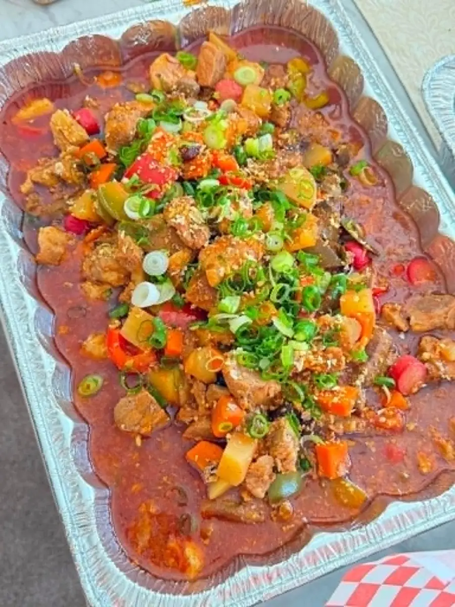 Beef Caldereta catering tray